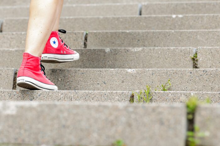 Sydämen vajaatoiminta Suomessa: kliiniset ominaisuudet, kuolleisuus ja terveydenhuollon resurssien käyttö