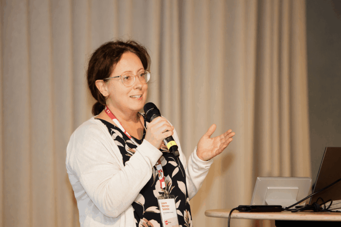 A clinician’s perspective: The reimbursement of a medicine impacts the selected treatment