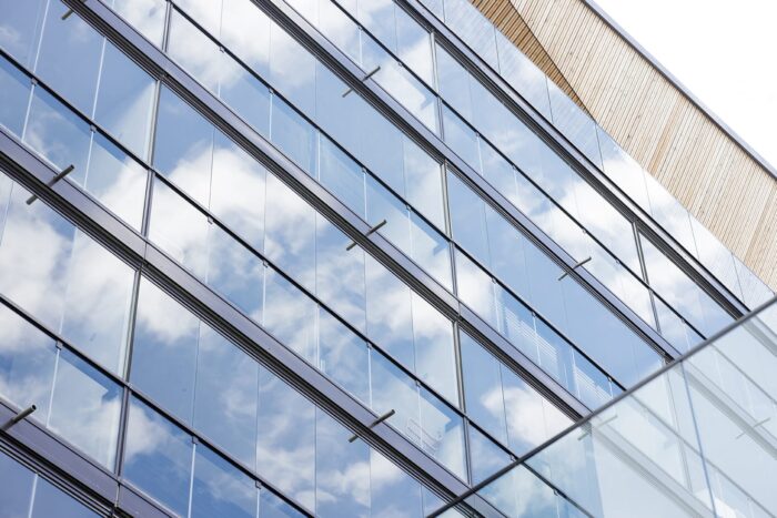 Suomalaisten sairaaloiden tietoaltaita voidaan hyödyntää multippelin myelooman hoitomallien, hoitotulosten ja terveydenhuollon kuormituksen analysoinnissa