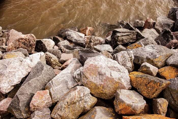 Renewable drug therapy challenges the current complex drug evaluation system  